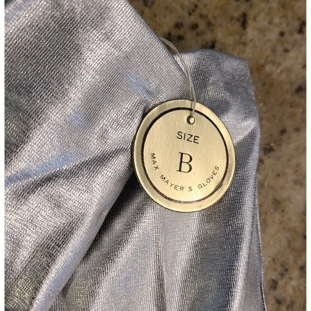 New! Vintage Size L Silver Metallic Formal 8.5